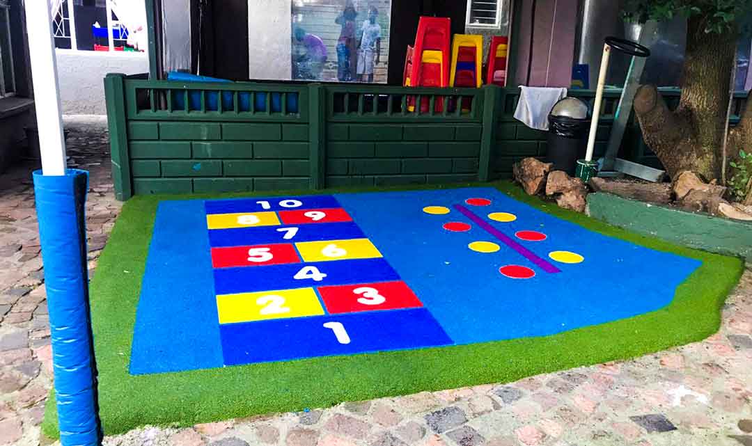 Wetpour Safety Rubber